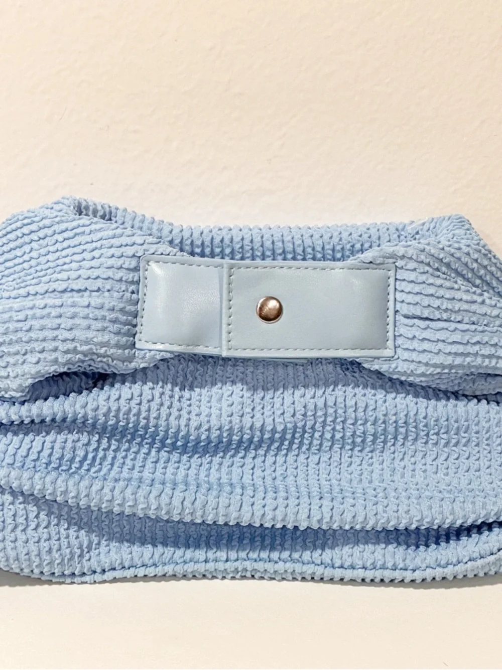 KATE SPADE Light‎ Blue Ribbed COSMETICS POUCH/MAKE UP BAG Button Snap